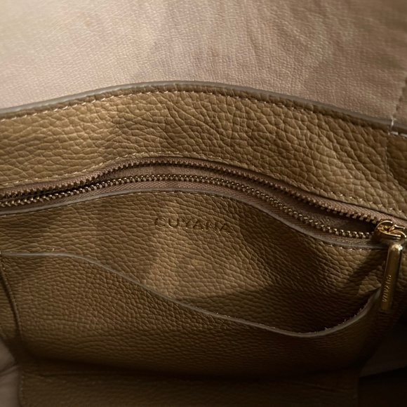 Cuyana Zippered Satchel in Cappuccino - Mint Condition! NWOT Free Shipping!! - Picture 12 of 13
